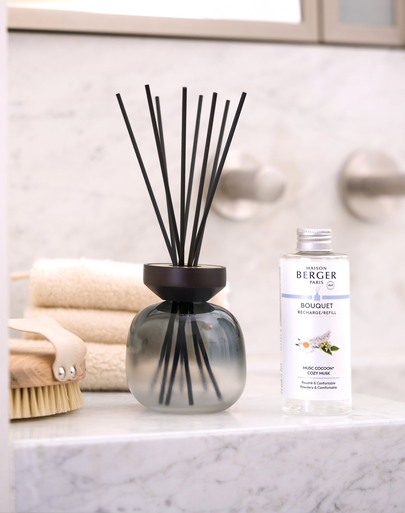 Cozy Musk Wood Scented Bouquet